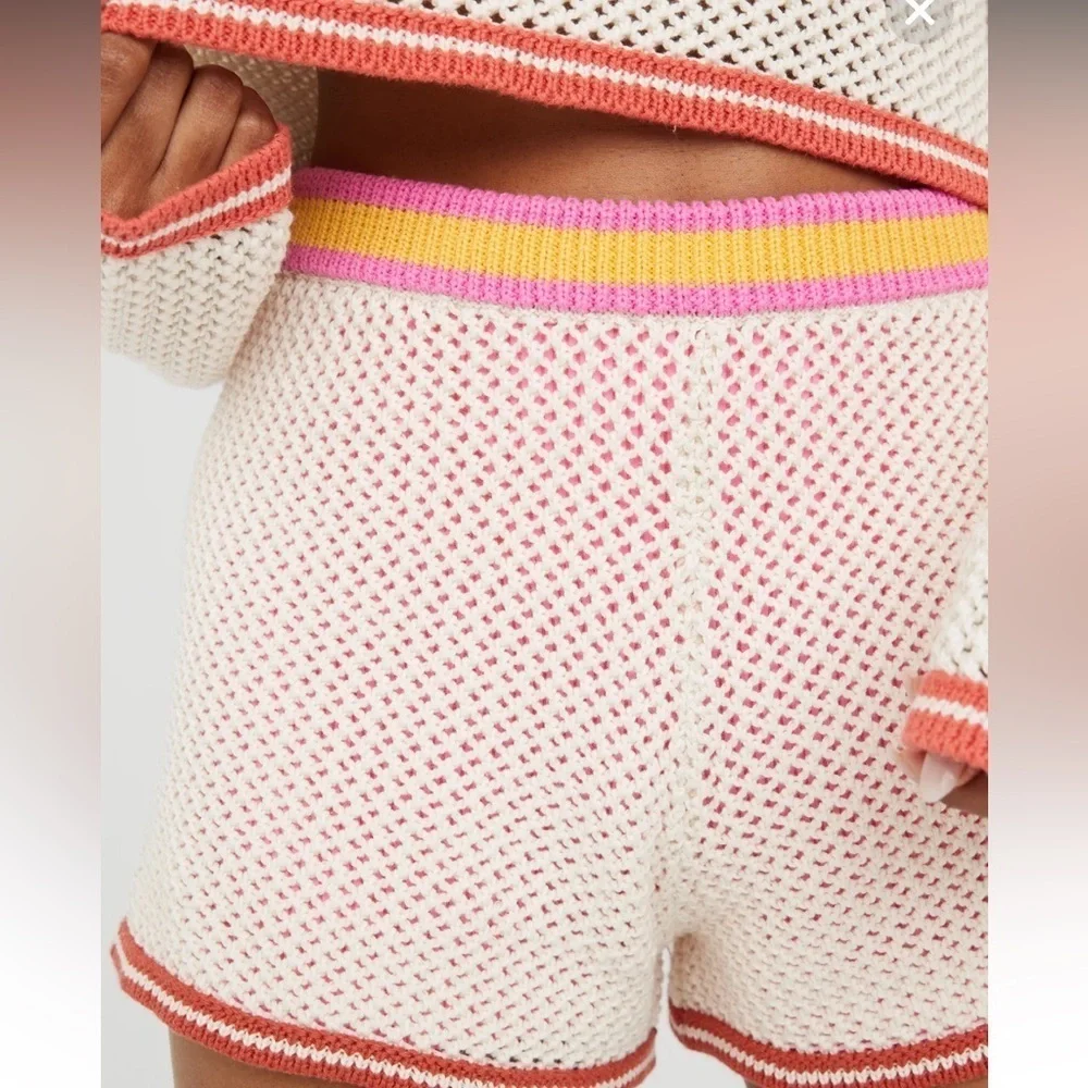 OFFLINE By Aerie Crochet Short Size XS